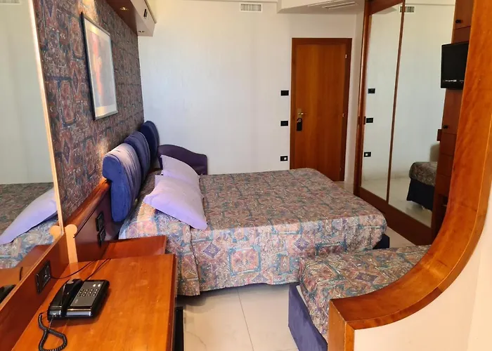 Sabra Σενιγκάλια