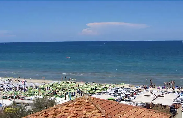 Sabra 3* Σενιγκάλια