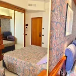 Sabra Hotel 3*